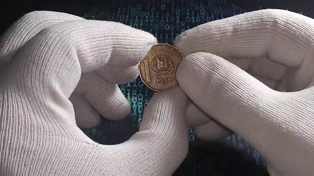 Монета номиналом 1 песо Доминиканской Республики 1992г. смотреть онлайн