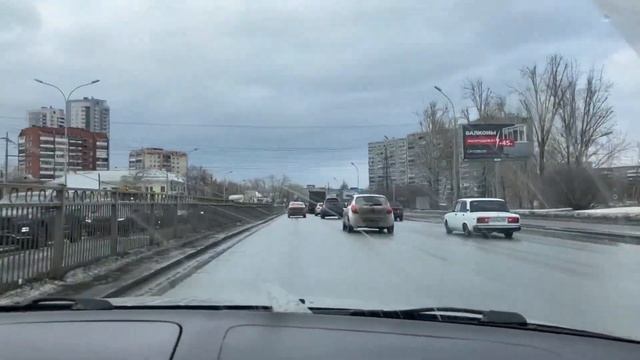 По Екатеринбургу на машине от Верх Исетского бульвара до Белой Башни на Уралмаше, 10.03.2023