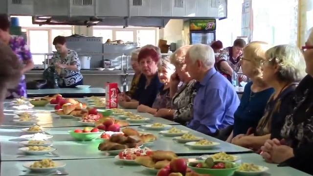 Пенсионеры Стеклозавода Победа Труда цеха САЦ поселка Васильево. смотреть онлайн