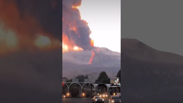 Сицилия. Вулкан Этна. Sicilia. Etna?