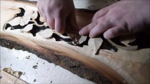 Вертикальное панно - ЧАСЫ. Резьба по дереву - Wood carving.