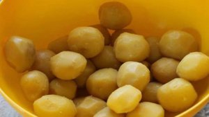 Картофель по - деревенски с салом и луком на костре