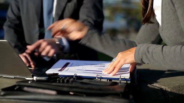 Бизнес люди