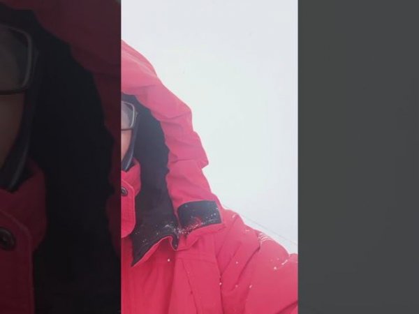 Риэлтор с Винзилей на Эльбрусе