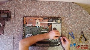 Разборка и чистка ноутбука Asus ROG g750js в домашних условиях