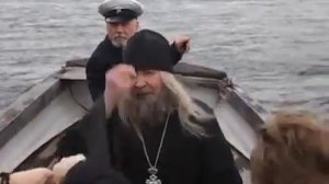 О ТОМ КАК БАТЮШКА УЧИЛ СВЯТЫХ, КАК ПРАВИЛЬНО МОЛИТСЯ ГОСПОДУ