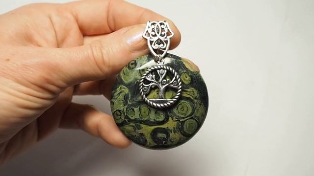 Украшение древо жизни с большой зеленой яшмой. P2250058 смотреть онлайн