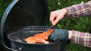 Slow N Sear Travel Kettle Review from SNS Grills - Best Portable Charcoal Grill Ever!