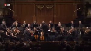 Mozart Symphony No.39 in E-Flat Major K.543 / Nikolaus Harnoncourt