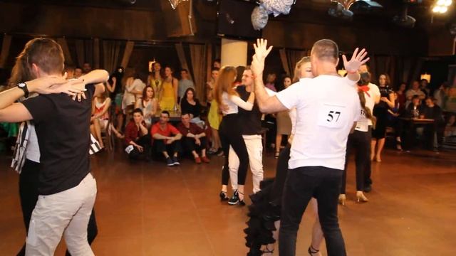 Категория Е четверть финал 2 заход 1 Чемпионат Украины по Бачате 2017 Полтава,Украина смотреть онлайн