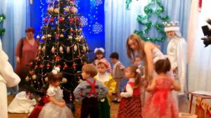Новогодний утренник в садике№2 г Егорьевск выход снеговика  2015год