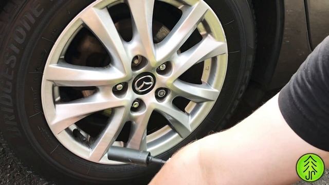 Remove Lug Nuts with Impact Driver смотреть онлайн