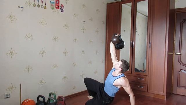 PavelPud - Турецкий Подъем С 2-мя Гирями В Одной Руке смотреть онлайн