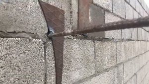 Строим забор из пескоблока. Ещё один вариант забора.