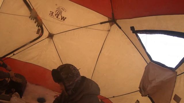 Зимняя рыбалка | Метровый лед | Готовим Блюмде смотреть онлайн