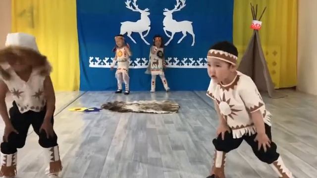 “Дьүкээбил суһума" этномода (эвенская) 2021г. смотреть онлайн