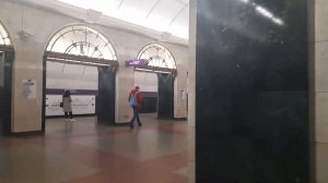 Станция метро Звенигородская