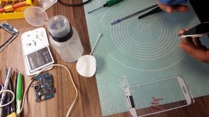 Как снимать стекла с дисплейных модулей Samsung Galaxy S4