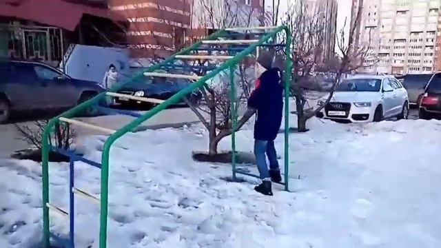 Обзор детской площадки времён СССР смотреть онлайн