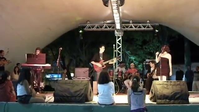 Use Somebody - Kings of Leon смотреть онлайн