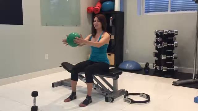 Abs:Core 80:20 Palm Squeeze With Bender or Ring смотреть онлайн