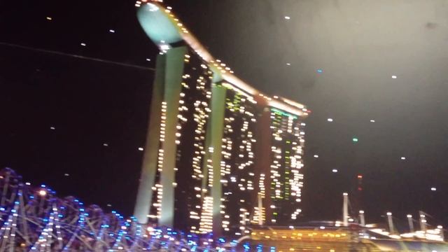 Светодинамическое панно "Сингапур" (140х240см.) смотреть онлайн