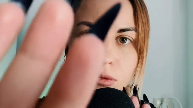 ASMR с психологом: оценка состояния счастья. Касания лица, неразборчивый шепот смотреть онлайн