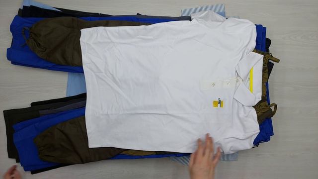 22103 Рабочая одежда микс WORKCL EX (extra) 2 пак 25кг. по 5.9€/кг. 52шт. смотреть онлайн