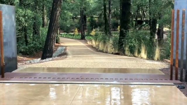 Retractable Gate Fancy Fence | Mulholland Security Los Angeles смотреть онлайн