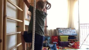 Прикол как висеть вниз головой