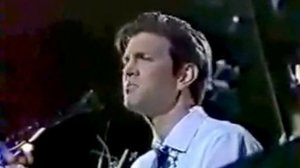 Chris Isaak - Heart Full of Soul