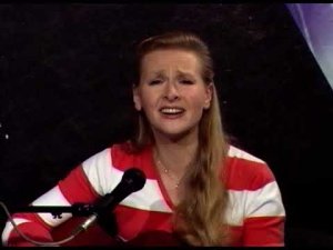 Б. Окуджава, Виноградная косточка. Поёт Галина ХОМЧИК