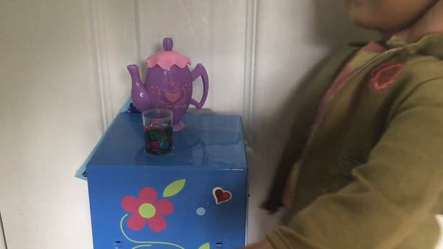 How to grow a plant ! ( Random videos with Isabelle) смотреть онлайн