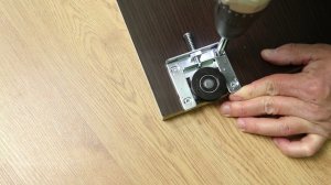 Монтаж системы раздвижных дверей для шкафа-купе Ares3