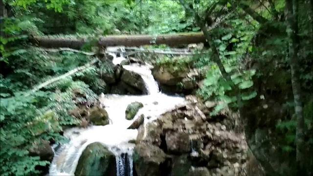 Водопад Лунный