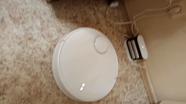 Робот пылесос.mp4 смотреть онлайн