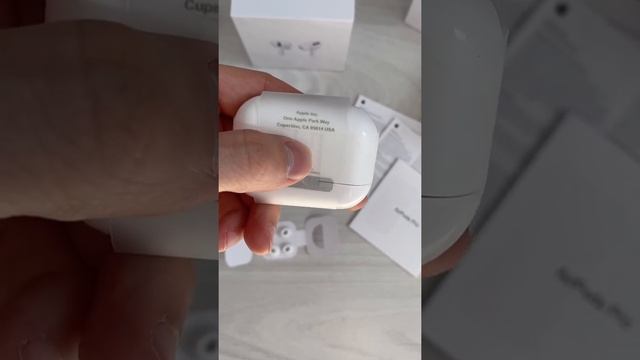 AirPods Pro свежая версия март 2022 года смотреть онлайн