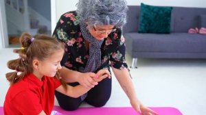 Ruby and Bonnie Healthy vs Unhealthy Lunchbox for School