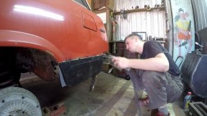 vaz 2104  рем вставка крыла