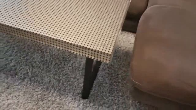 Журнальный стол из эпоксидной смолы с монетами. смотреть онлайн