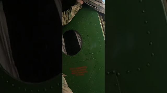 мой первый прыжок с парашютом и предложение руки и сердца смотреть онлайн