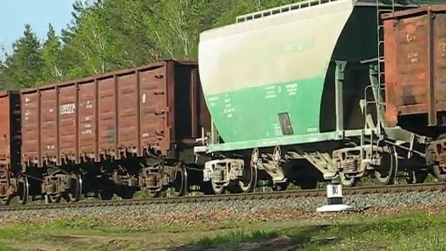 2М62У-0314 (БЧ, ТЧ-4 Лунинец, 2Д49) с грузовым поездом