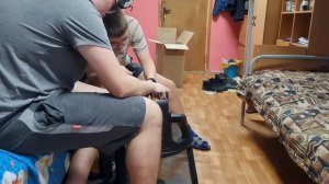 Сборка стула из магазина Hoff