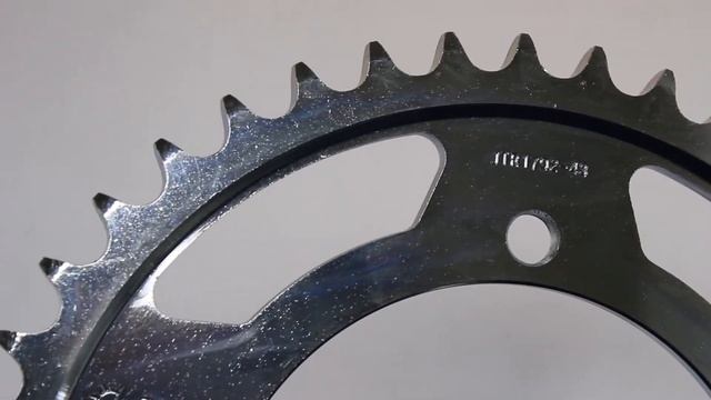 Suzuki GSXR600 Chain and Sprocket Kit смотреть онлайн