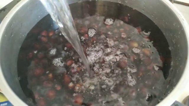 #компот#компотизвиноградаисливы РЕЦЕПТ ОСВЕЖАЮЩЕГО КОМПОТА ИЗ ВИНОГРАДА И СЛИВЫ. ОСВЕЖАЮЩИЙ НАПИТОК смотреть онлайн