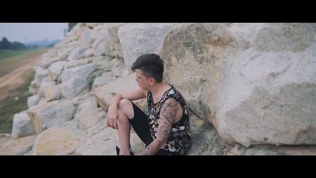 Элвин Грей  - 9 жизней