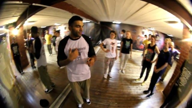 RAMON POPPING SCHOOL смотреть онлайн