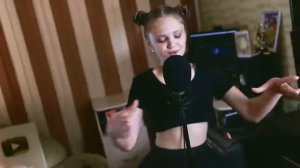 Королева тонспола ( Ксения левчик )