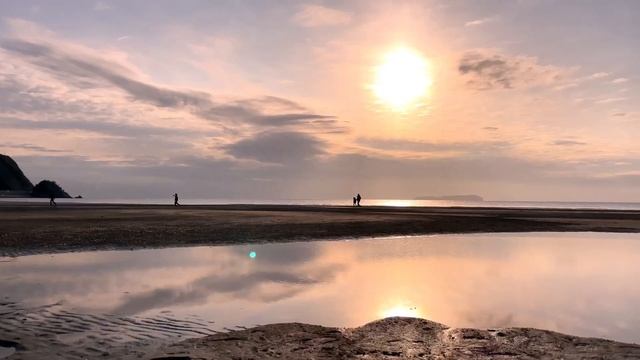 絶品のうどんや骨付鳥以外にも、日本一の夕陽が見られる「父母が浜」や金比羅さん、きちんと整えられた日本庭園など、思った以上に見どころたくさん❗️ смотреть онлайн