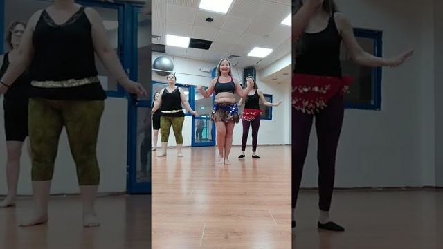 Belly dance. Choreography// Занятие Танцами живота. Хореография// שיעור ריקודי בטן смотреть онлайн